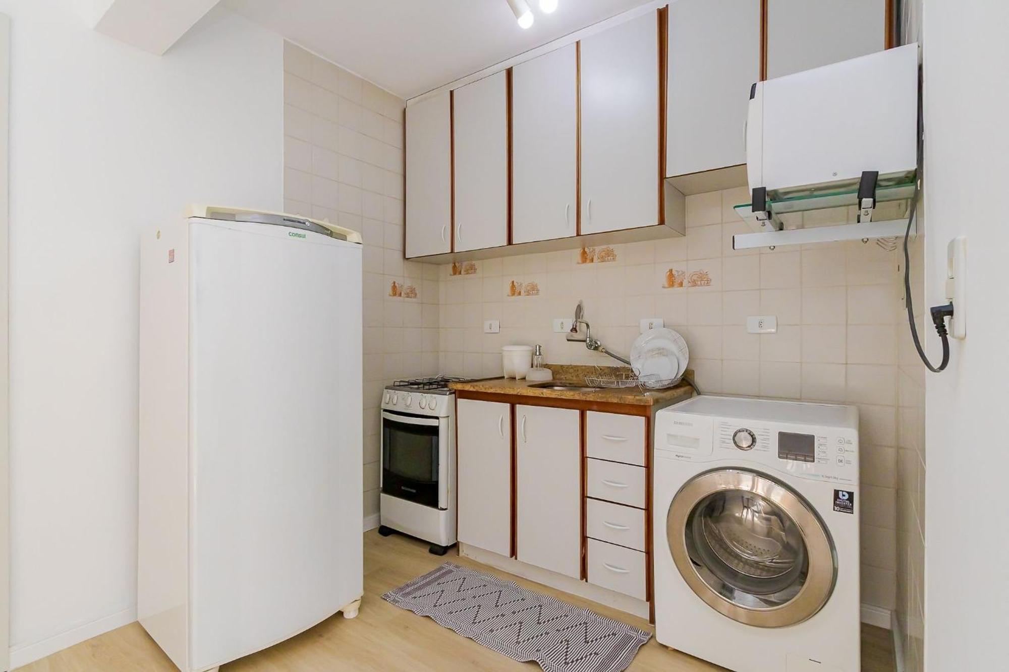 Predio Fantastico No Bairro Mais Requisitado De Курітіба Екстер'єр фото